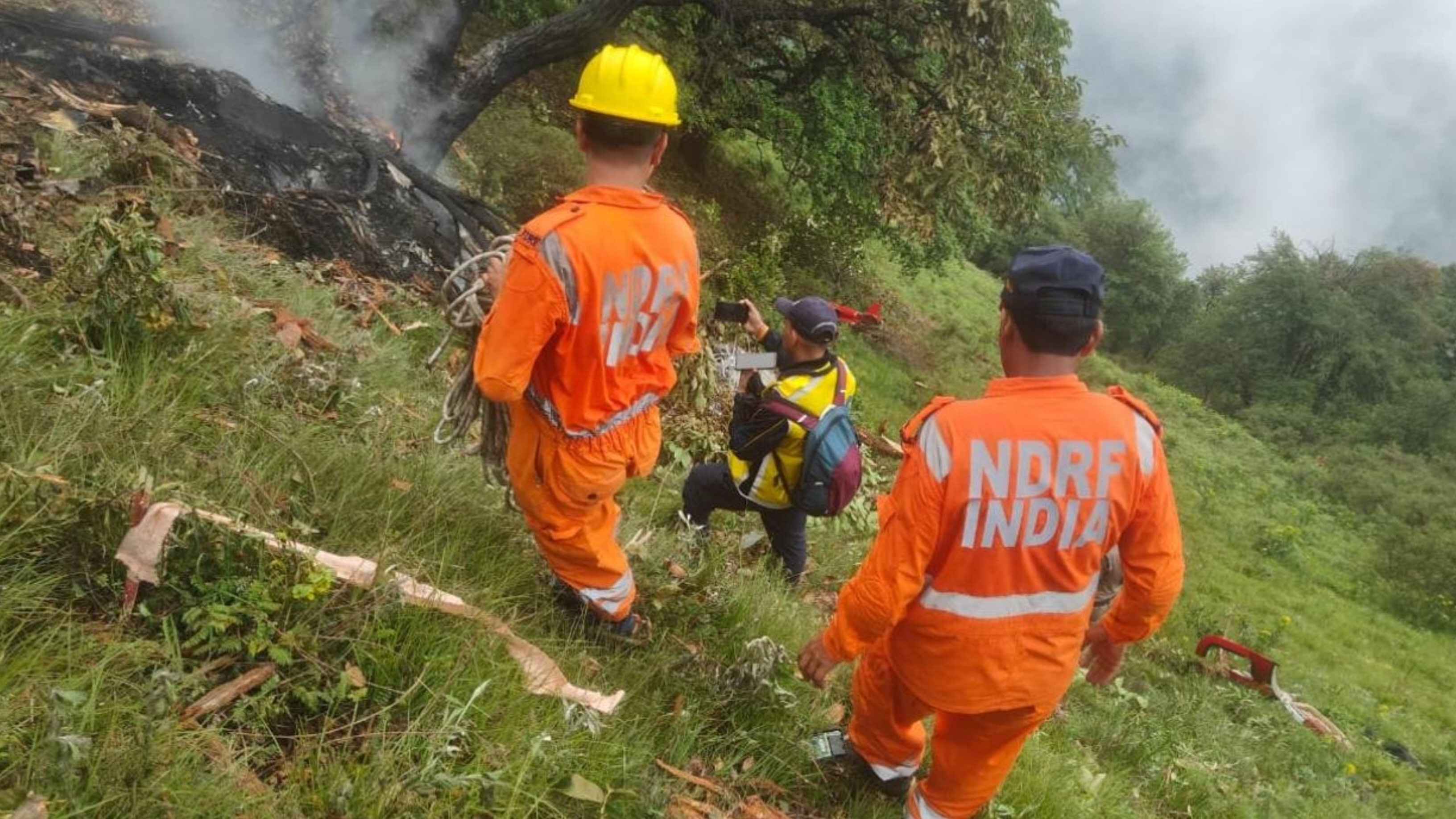 କେଦାରନାଥ ସେକ୍ଟରରେ ହେଲିକପ୍ଟର ଦୁର୍ଘଟଣା:ଚାରଧାମ ଯାତ୍ରା ପାଇଁ ଆର୍ଯ୍ୟନ ଏଭିଏସନର ଉଡ଼ାଣକୁ ତୁରନ୍ତ ସ୍ଥଗିତ ରଖାଯାଇଛି