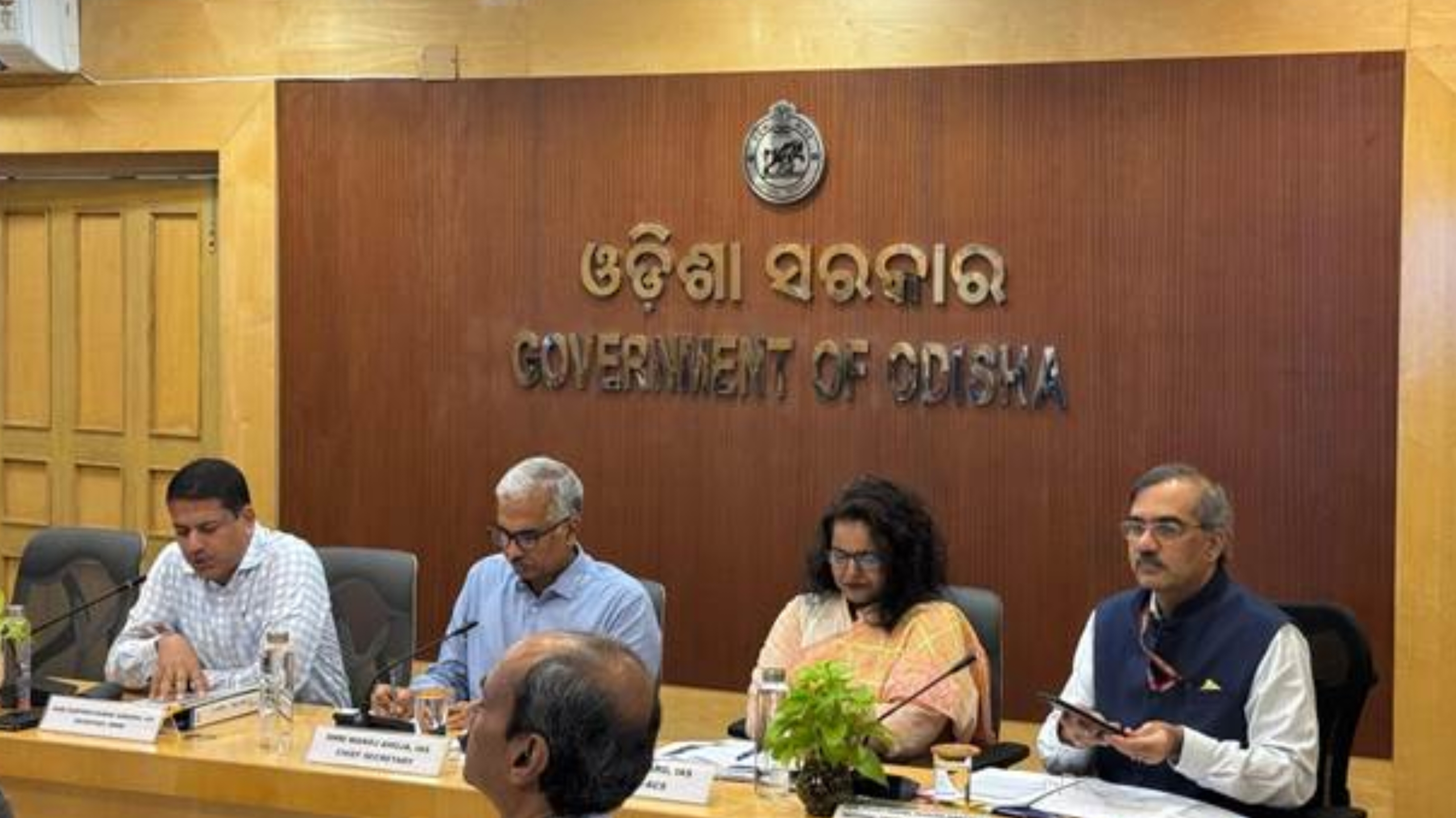 ଓଡ଼ିଶାରେ ଜାତୀୟ ସବୁଜ ହାଇଡ୍ରୋଜେନ ମିଶନ ଏବଂ ପିଏମ ସୂର୍ଯ୍ୟଘର ଯୋଜନାର ଅଗ୍ରଗତି ସମୀକ୍ଷା