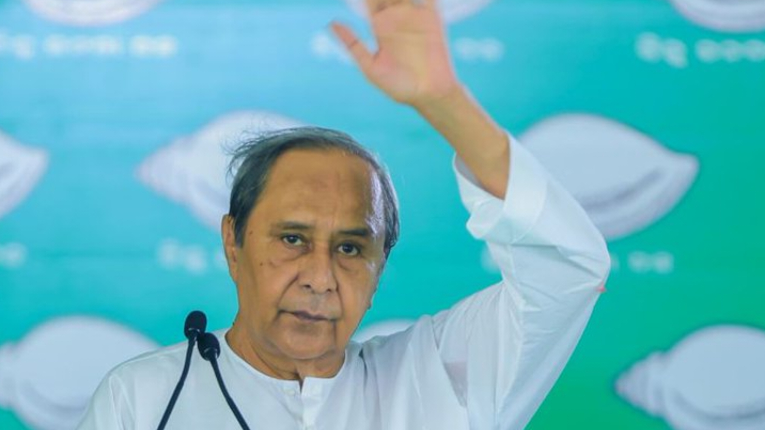 ସୁସ୍ଥ ହେଉଛନ୍ତି ନବୀନ ପଟ୍ଟନାୟକ : କ୍ୟାବିନ୍‌କୁ ସ୍ଥାନାନ୍ତର ହେଲେ