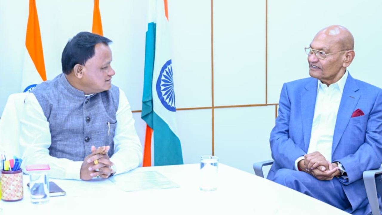 ମୁଖ୍ୟମନ୍ତ୍ରୀଙ୍କୁ ଭେଟିଲେ ବେଦାନ୍ତ ଅଧ୍ୟକ୍ଷ ଅନିଲ ଅଗ୍ରୱାଲ: କେନ୍ଦୁଝରରେ ୨୦୦୦ କୋଟି ଟଙ୍କାର ଫେରୋ-ଆଲଏଜ୍ ପ୍ଲାଣ୍ଟ